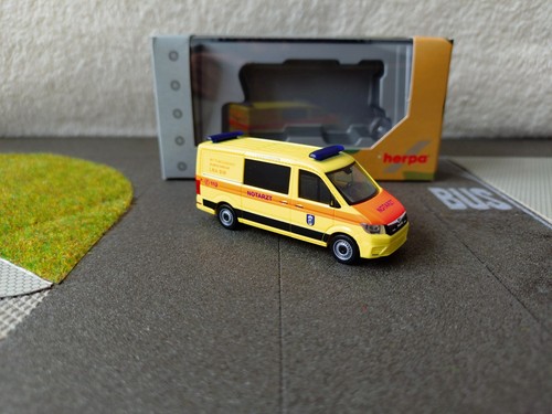 Herpa man tge notarzt - man,