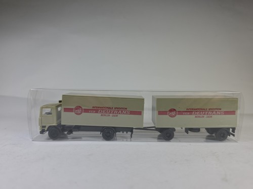 J188 deutrans herpa - deutrans, albedo
